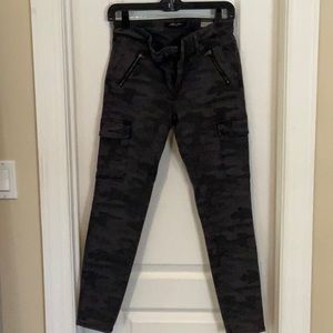 Mavi Camo cargo skinny jeans